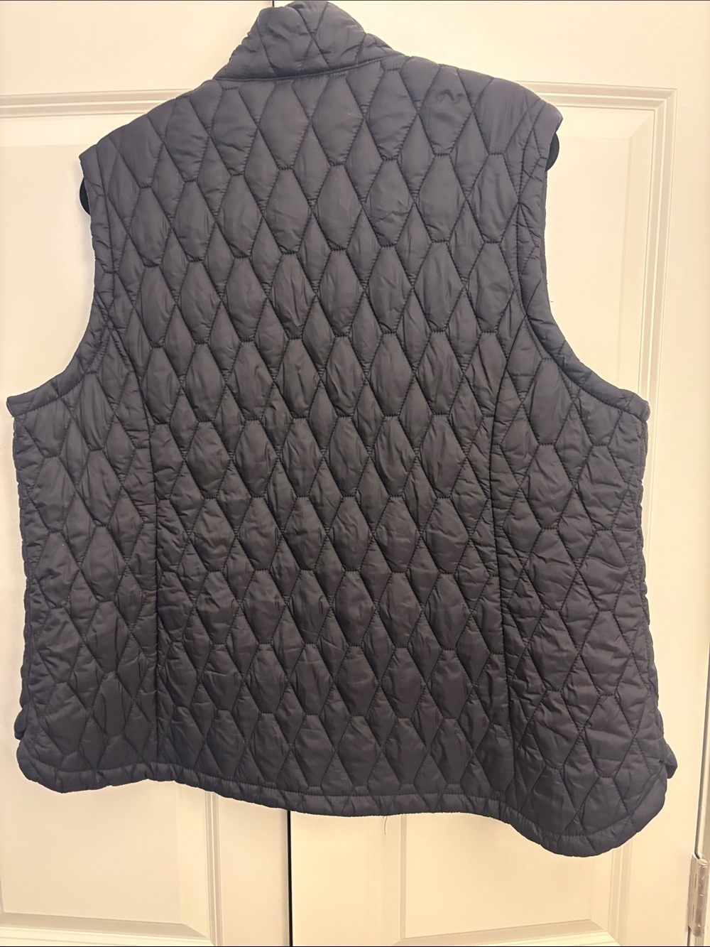 Free Country Black Quilted Vest with Teal Accent - Picture 5 of 5